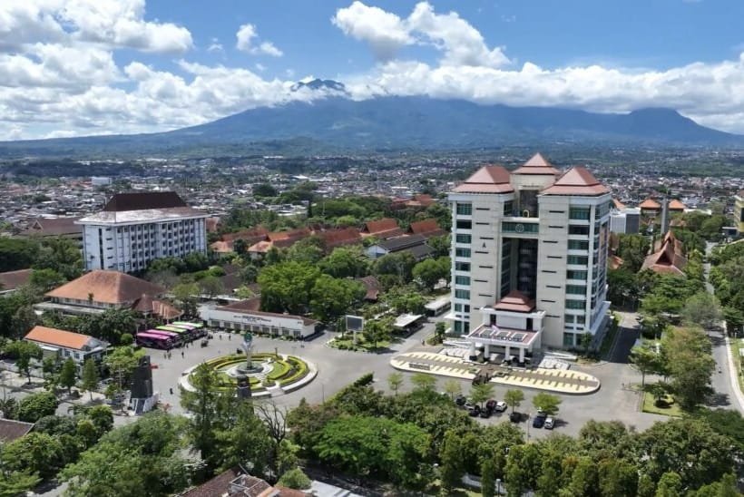 Universitas Negeri Malang tempati peringkat ke-11 nasional Universitas Negeri Malang tempati peringkat ke-11 nasional