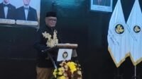 Menteri Haji dan Umrah RI, Mochamad Irfan Yusuf, saat membuka Rakor Layanan dan Kinerja Haji Tahun 2026 di Kota Batu.