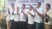 Pengurus DPD AELI Jatim foto bersama sebelum melaksanakan MUSDA VI DPD AELI Jatim di Coban Talun Kota Batu.