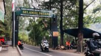 Pintu masuk wisata TNBTS via Kabupaten Malang.