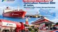 Pertamina Patra Niaga optimalkan pasokan BBM, sejumlah kapal tanker merapat bertahap di Jawa Timur.
